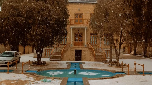 رزرو هتل در کرمانشاه با تخفیف